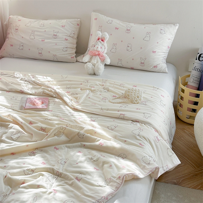 91家纺网 家纺一手货源 找家纺 暖生活 2026新款牛奶针织小清新大豆夏被 小兔兔