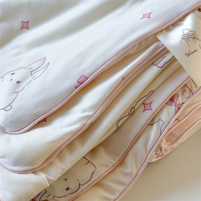 91家纺网 家纺一手货源 找家纺 暖生活 2026新款牛奶针织小清新大豆夏被 小兔兔