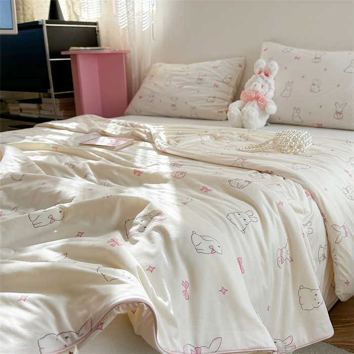 91家纺网 家纺一手货源 找家纺 暖生活 2026新款牛奶针织小清新大豆夏被 小兔兔