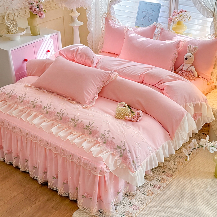 91家纺网 家纺一手货源 找家纺 （总）苏米娜 2026春夏超柔水洗棉床裙款四件套-唯爱系列