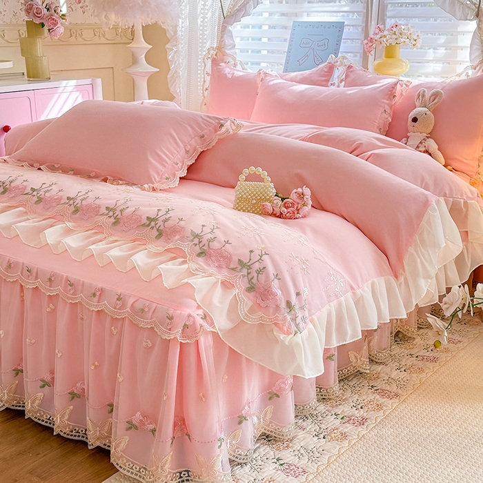 91家纺网 家纺一手货源 找家纺 （总）苏米娜 2026春夏超柔水洗棉床裙款四件套-唯爱系列