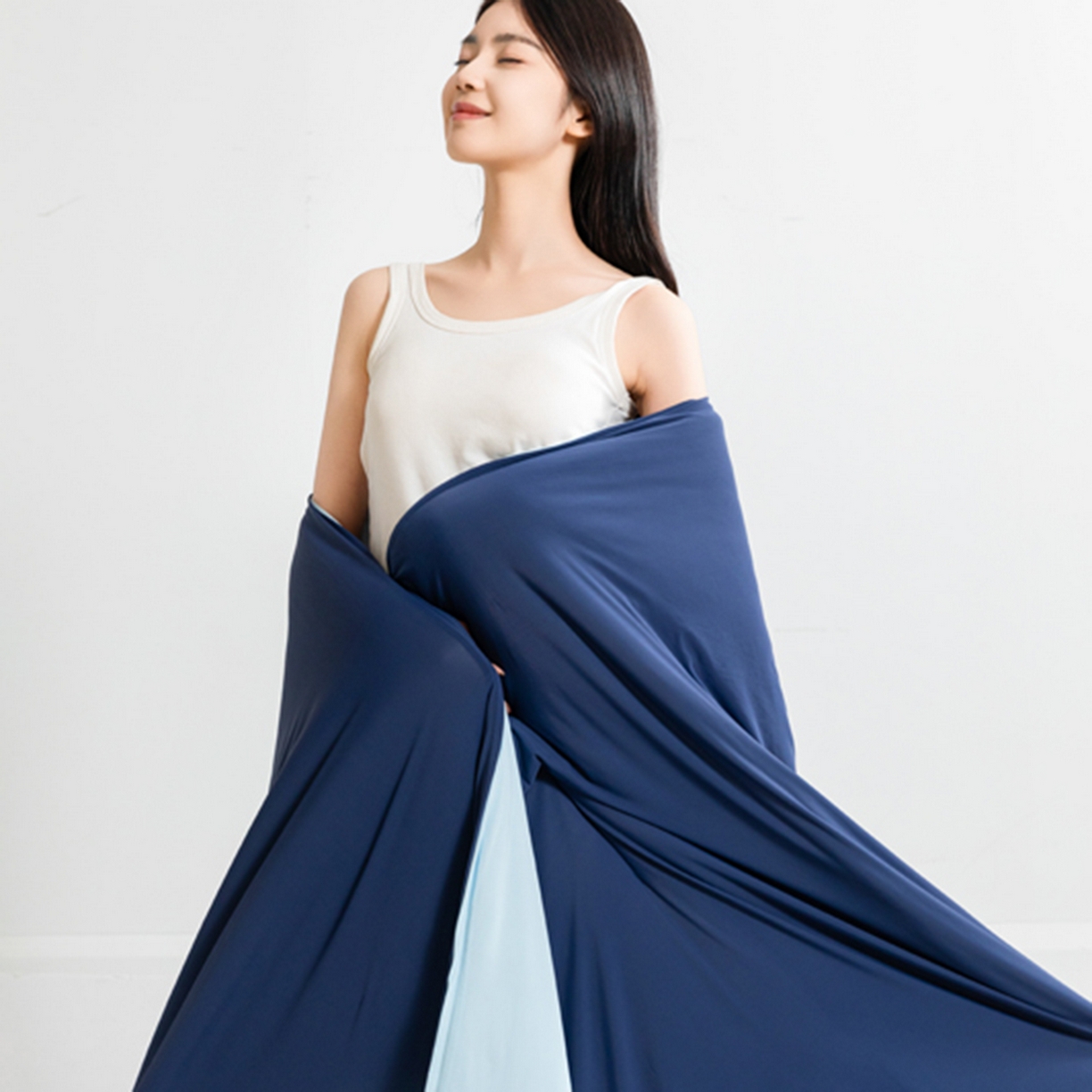 91家纺网 家纺一手货源 找家纺 鹿辉家居（原吉欧力） 2026新款凉感丝深睡夏被被子被芯 深睡蓝