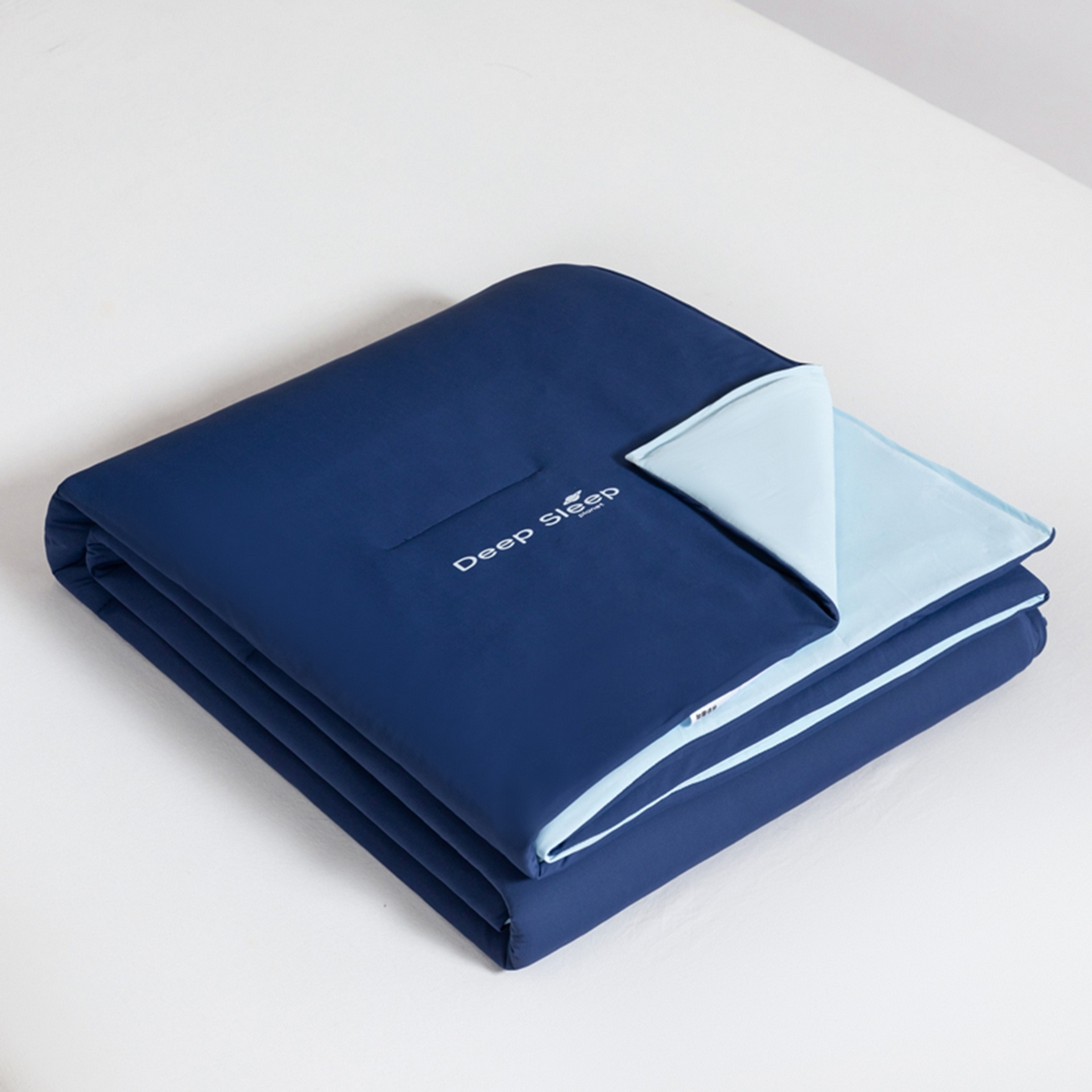 91家纺网 家纺一手货源 找家纺 鹿辉家居（原吉欧力） 2026新款凉感丝深睡夏被被子被芯 深睡蓝