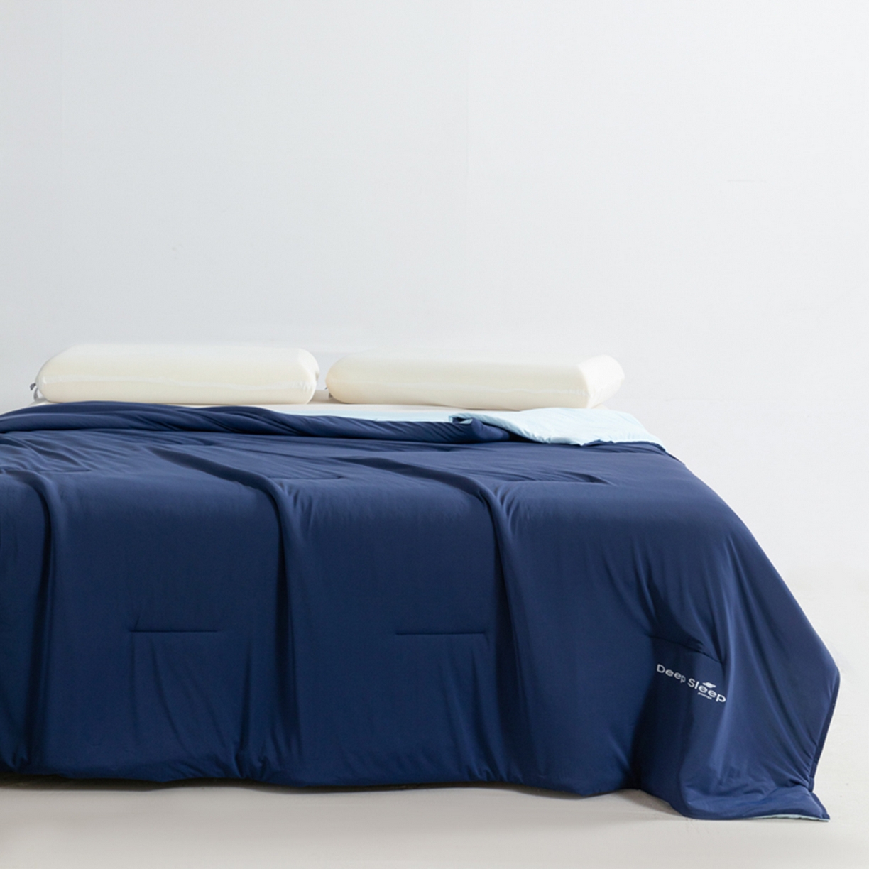91家纺网 家纺一手货源 找家纺 鹿辉家居（原吉欧力） 2026新款凉感丝深睡夏被被子被芯 深睡蓝