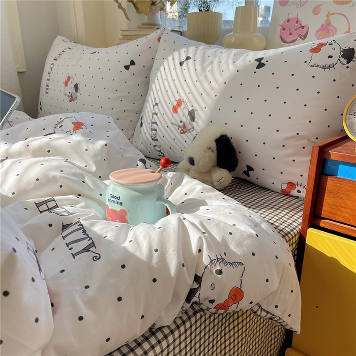 91家纺网 家纺一手货源 找家纺 桃子家居 2026新款A类三丽鸥正版授权卡通数码印花混搭纯棉印花系列四件套 棉三丽鸥-蝴蝶结点点kt