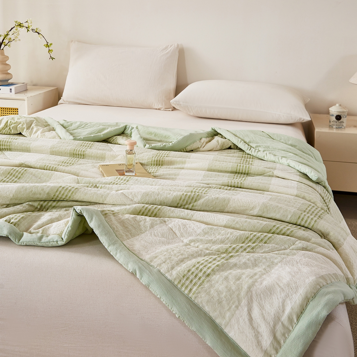 91家纺网 家纺一手货源 找家纺 心悦家纺 2026新款日式A类水洗色织提花大豆纤维被子被芯 织雅-绿色