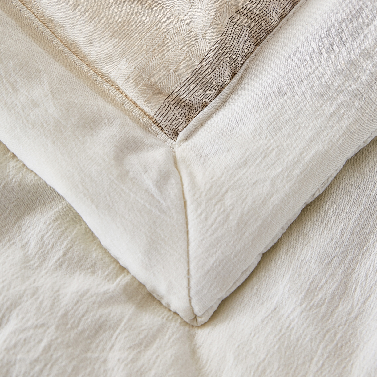 91家纺网 家纺一手货源 找家纺 心悦家纺 2026新款日式A类水洗色织提花大豆纤维被子被芯 织雅-灰色