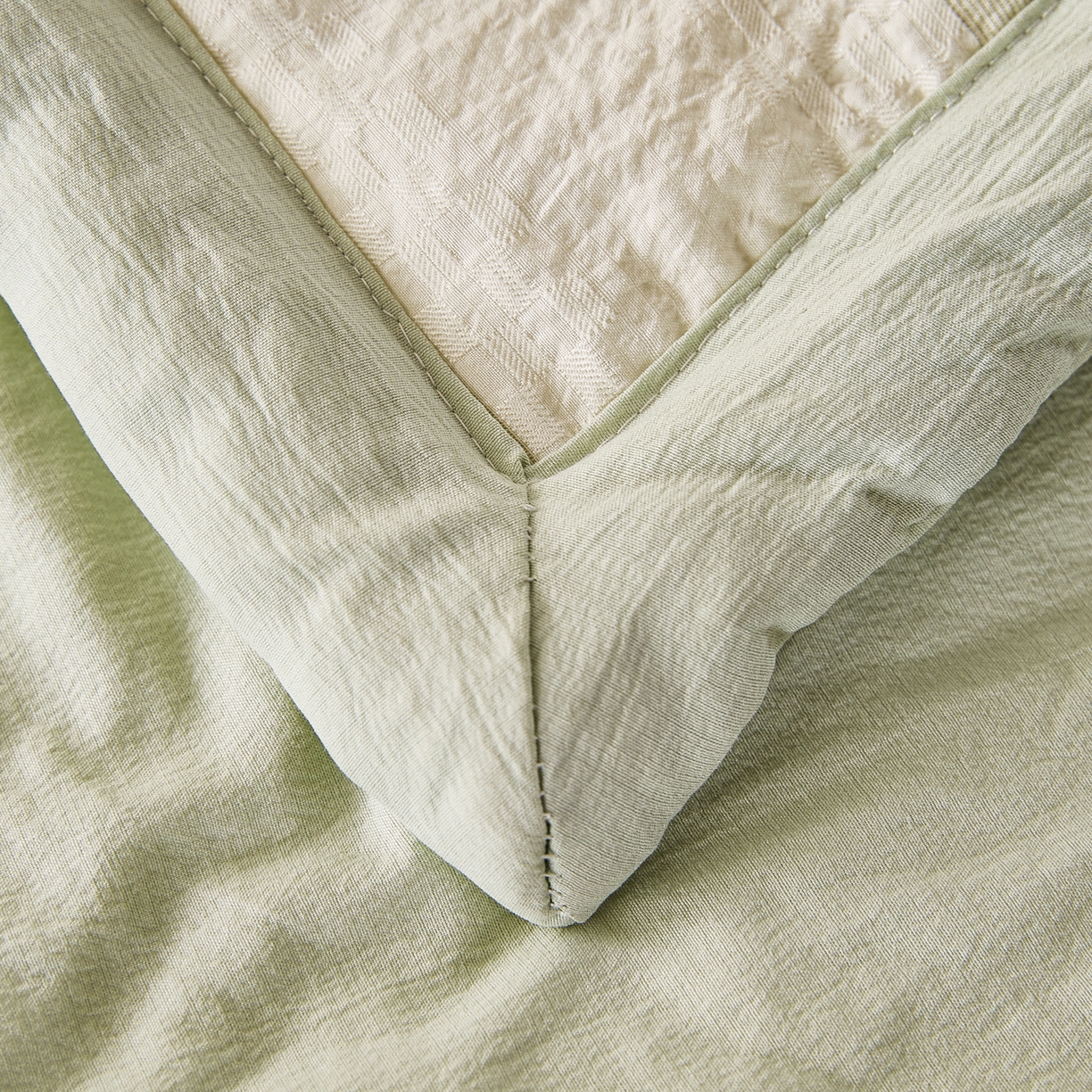 91家纺网 家纺一手货源 找家纺 心悦家纺 2026新款日式A类水洗色织提花大豆纤维被子被芯 织雅-绿色