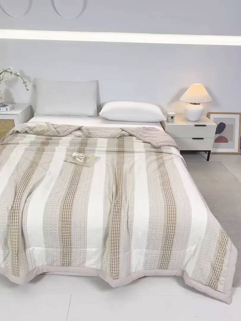 91家纺网 家纺一手货源 找家纺 心悦家纺 2026新款日式A类水洗色织提花大豆纤维被子被芯 织雅-驼色