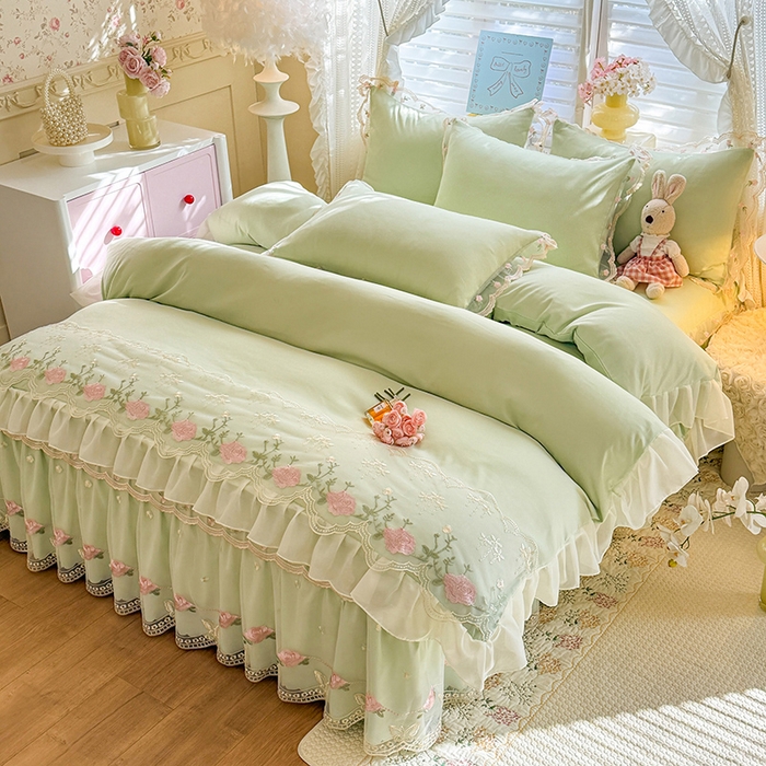 91家纺网 家纺一手货源 找家纺 苏米娜 2026春夏超柔水洗棉床裙款四件套-唯爱系列 唯爱-薄荷绿