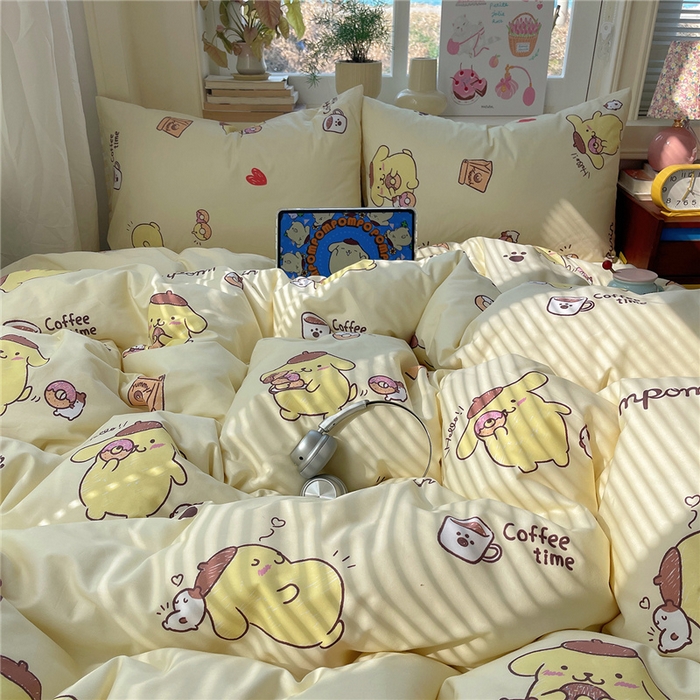 91家纺网 家纺一手货源 找家纺 桃子家居 2026新款A类三丽鸥正版授权卡通数码印花混搭纯棉印花系列四件套 棉三丽鸥-黄油布丁狗