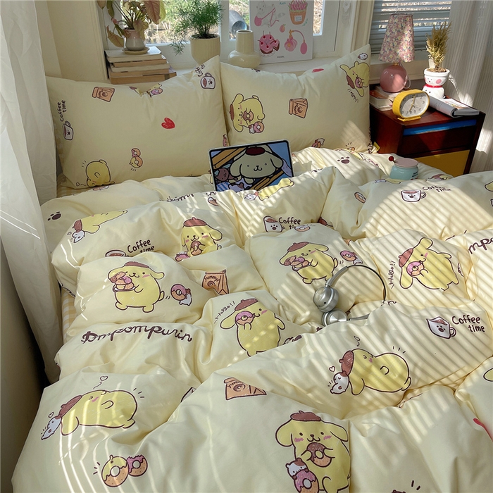 91家纺网 家纺一手货源 找家纺 桃子家居 2026新款A类三丽鸥正版授权卡通数码印花混搭纯棉印花系列四件套 棉三丽鸥-黄油布丁狗