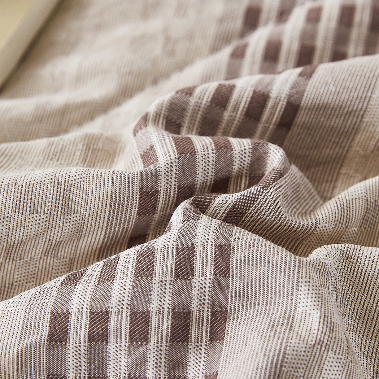 91家纺网 家纺一手货源 找家纺 心悦家纺 2026新款日式A类水洗色织提花大豆纤维被子被芯 织雅-灰色