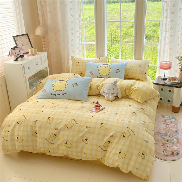 91家纺网 家纺一手货源 找家纺 桃子家居 2026新款A类三丽鸥正版授权卡通数码印花混搭纯棉印花系列四件套 棉三丽鸥-混搭焦糖布丁狗