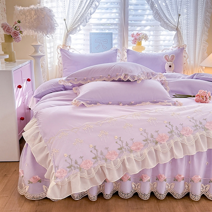 91家纺网 家纺一手货源 找家纺 苏米娜 2026春夏超柔水洗棉床裙款四件套-唯爱系列 唯爱-香芋紫