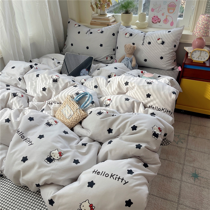 91家纺网 家纺一手货源 找家纺 桃子家居 2026新款A类三丽鸥正版授权卡通数码印花混搭纯棉印花系列四件套 棉三丽鸥-奶油星星kt