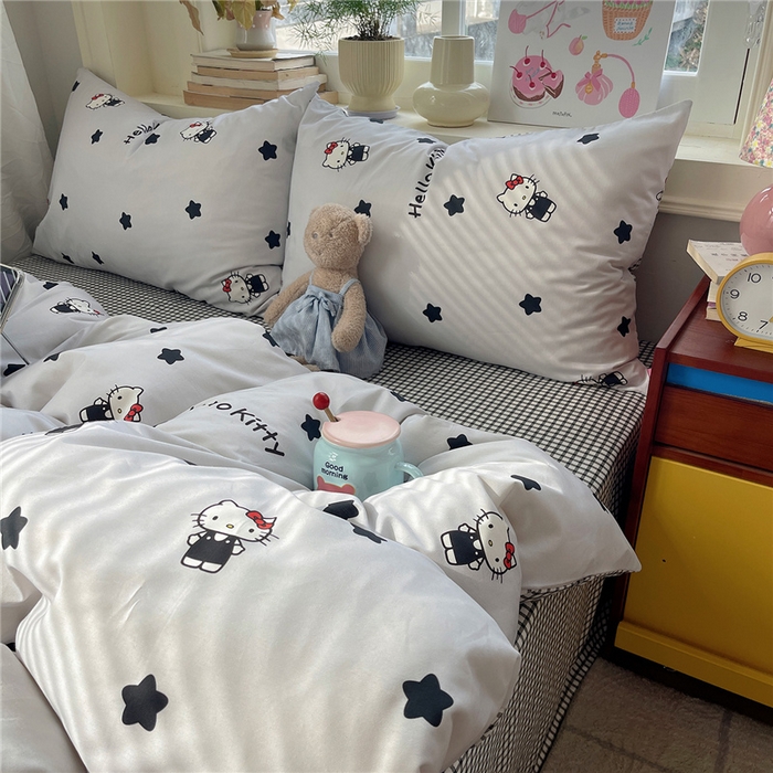 91家纺网 家纺一手货源 找家纺 桃子家居 2026新款A类三丽鸥正版授权卡通数码印花混搭纯棉印花系列四件套 棉三丽鸥-奶油星星kt