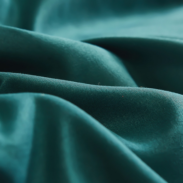 91家纺网 家纺一手货源 找家纺 沐珩家纺 2026新款轻奢典藏艺术亲肤磨毛欧式花边床裙款四件套-莫娜 莫娜-孔雀绿