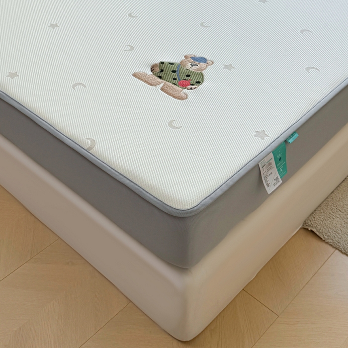 91家纺网 家纺一手货源 找家纺 凯罗 2026凯罗新款卡通印加绣花小红书爆款凉豆豆绣花床笠可水洗床笠款 呆酱熊