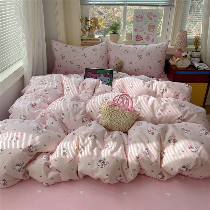 91家纺网 家纺一手货源 找家纺 桃子家居 2026新款A类三丽鸥正版授权卡通数码印花混搭纯棉印花系列四件套 棉三丽鸥-甜梦kt