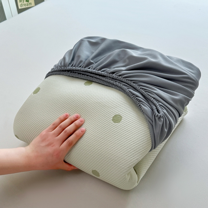 91家纺网 家纺一手货源 找家纺 凯罗 2026凯罗新款卡通印加绣花小红书爆款凉豆豆绣花床笠可水洗床笠款 泡泡熊猫乐