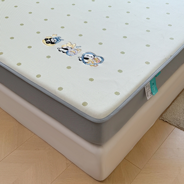 91家纺网 家纺一手货源 找家纺 凯罗 2026凯罗新款卡通印加绣花小红书爆款凉豆豆绣花床笠可水洗床笠款 泡泡熊猫乐