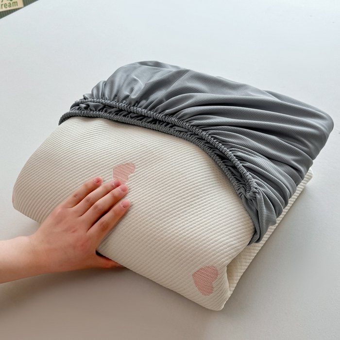 91家纺网 家纺一手货源 找家纺 凯罗 2026凯罗新款卡通印加绣花小红书爆款凉豆豆绣花床笠可水洗床笠款 甜甜烘焙屋