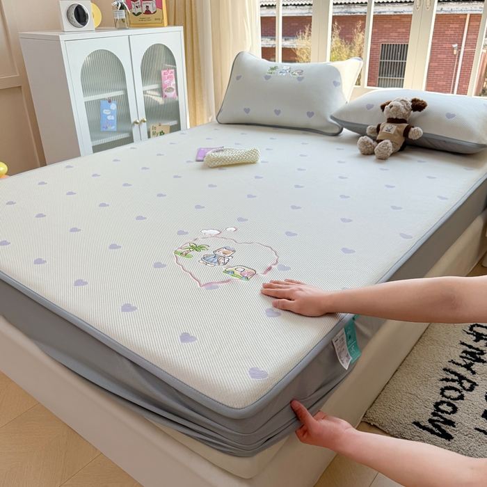 凯罗 2026凯罗新款卡通印加绣花小红书爆款凉豆豆绣花床笠可水洗床笠款 西西去上学