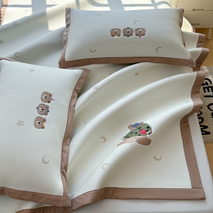 91家纺网 家纺一手货源 找家纺 （总）凯罗 2026凯罗新款卡通印加绣花小红书爆款凉豆豆绣花床席可水洗床席款