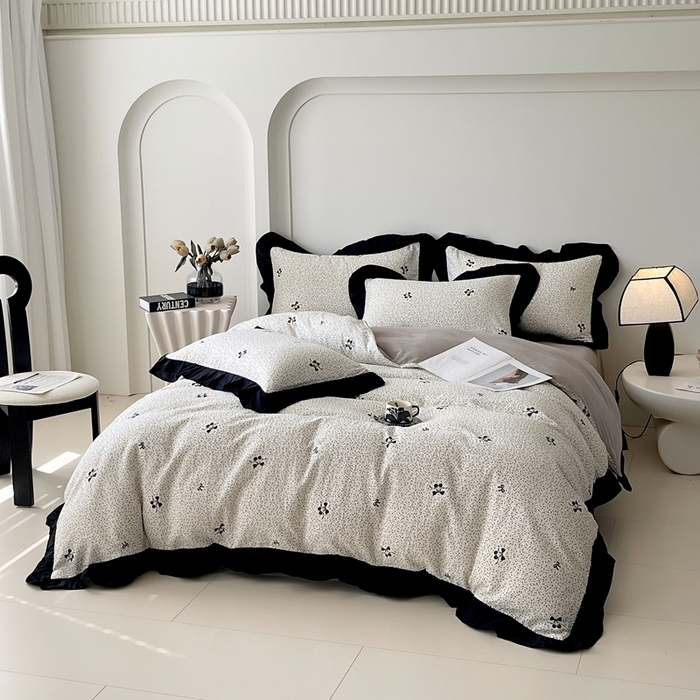 91家纺网 家纺一手货源 找家纺 （总）蜜柚 2026新款全棉双层纱黑色花边复古赫本风四件套