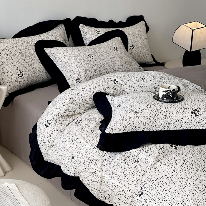 91家纺网 家纺一手货源 找家纺 （总）蜜柚 2026新款全棉双层纱黑色花边复古赫本风四件套