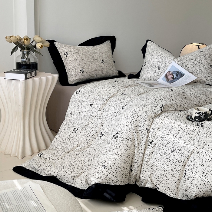 91家纺网 家纺一手货源 找家纺 （总）蜜柚 2026新款全棉双层纱黑色花边复古赫本风四件套