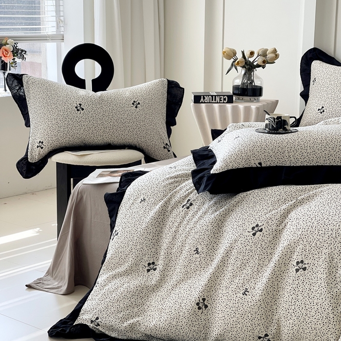 91家纺网 家纺一手货源 找家纺 （总）蜜柚 2026新款全棉双层纱黑色花边复古赫本风四件套