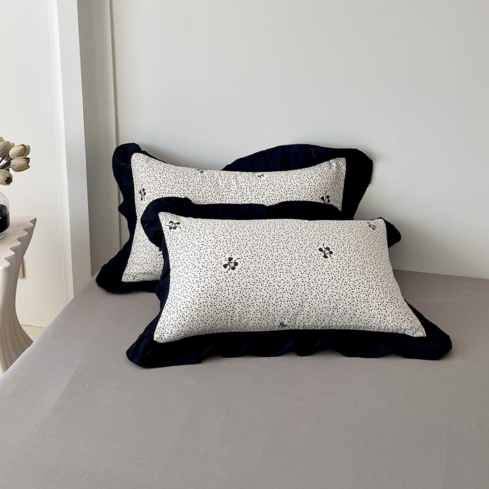 91家纺网 家纺一手货源 找家纺 蜜柚 2026新款全棉双层纱黑色花边复古赫本风四件套 蝴蝶结樱桃