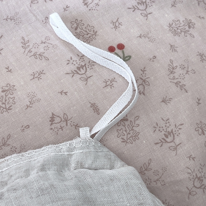 91家纺网 家纺一手货源 找家纺 蜜柚 2026新款全棉双层纱黑色花边复古赫本风四件套 樱桃小曲