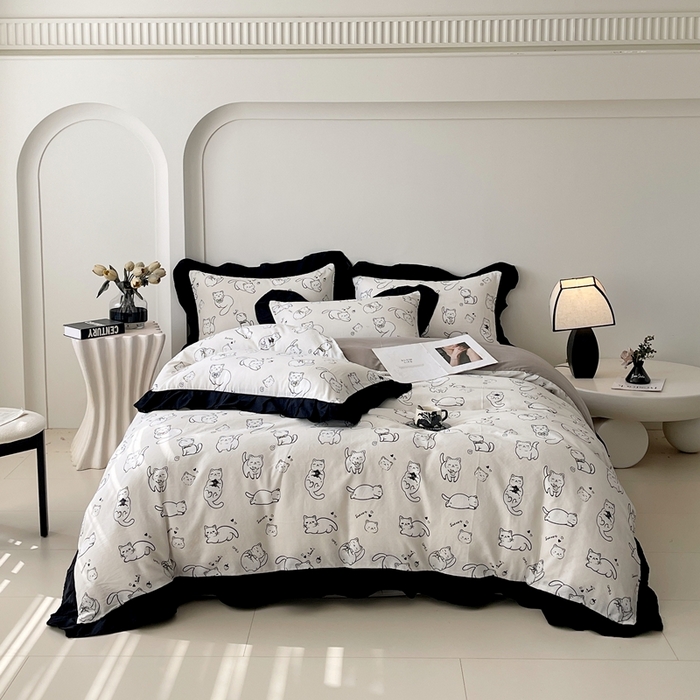 91家纺网 家纺一手货源 找家纺 蜜柚 2026新款全棉双层纱黑色花边复古赫本风四件套 线条猫咪