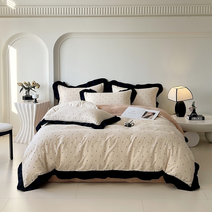 91家纺网 家纺一手货源 找家纺 蜜柚 2026新款全棉双层纱黑色花边复古赫本风四件套 圆舞曲