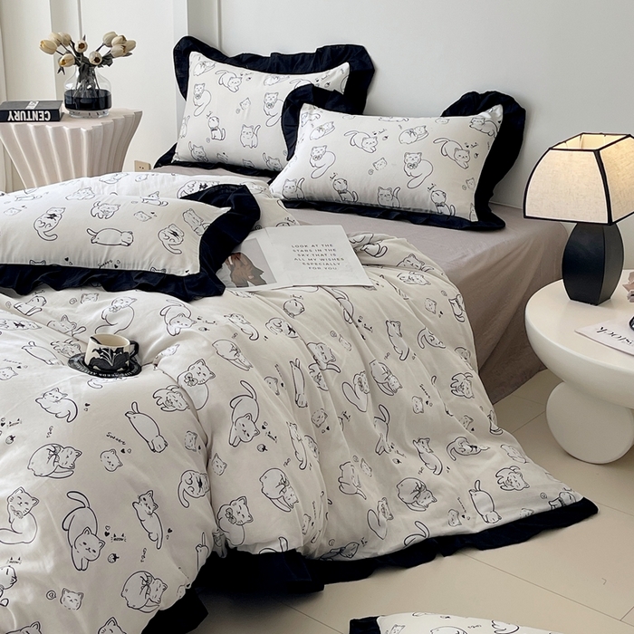 91家纺网 家纺一手货源 找家纺 蜜柚 2026新款全棉双层纱黑色花边复古赫本风四件套 线条猫咪