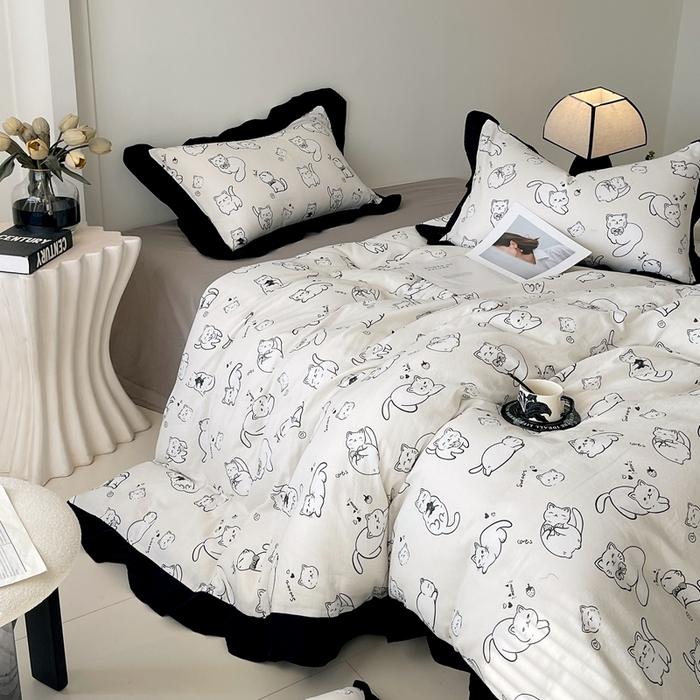 91家纺网 家纺一手货源 找家纺 蜜柚 2026新款全棉双层纱黑色花边复古赫本风四件套 线条猫咪