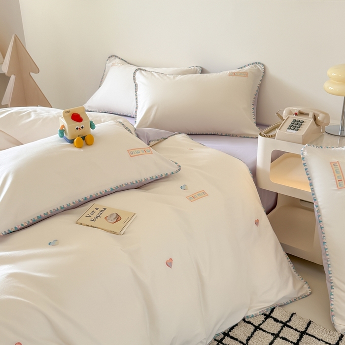 91家纺网 家纺一手货源 找家纺 蜜柚 2026新款全棉贝壳边小清新刺绣花四件套 爱心mini-白