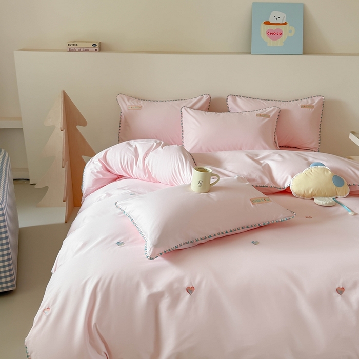 91家纺网 家纺一手货源 找家纺 蜜柚 2026新款全棉贝壳边小清新刺绣花四件套 爱心mini-粉