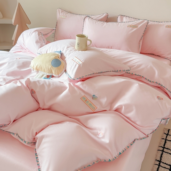 91家纺网 家纺一手货源 找家纺 蜜柚 2026新款全棉贝壳边小清新刺绣花四件套 爱心mini-粉