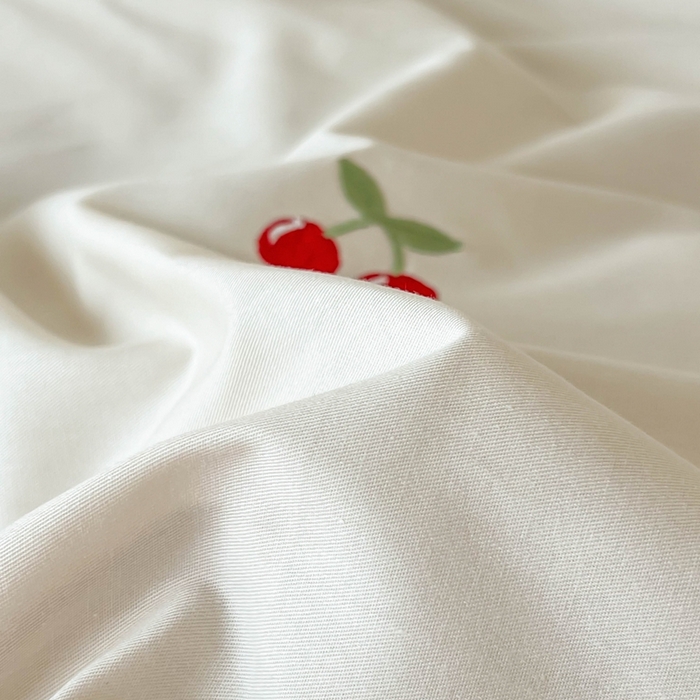 91家纺网 家纺一手货源 找家纺 蜜柚 2026新款全棉贝壳边小清新刺绣花四件套 幸福树-粉