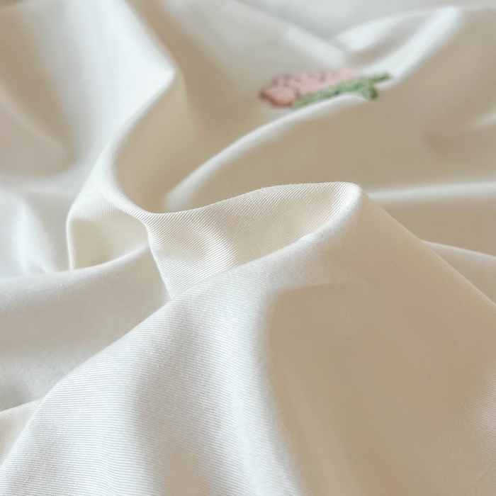 91家纺网 家纺一手货源 找家纺 蜜柚 2026新款全棉贝壳边小清新刺绣花四件套 玫瑰之约