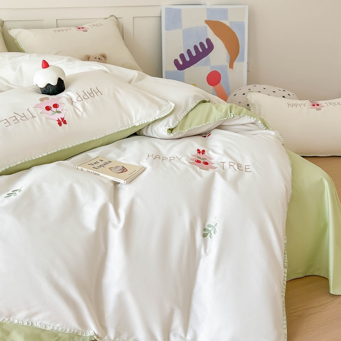 91家纺网 家纺一手货源 找家纺 蜜柚 2026新款全棉贝壳边小清新刺绣花四件套 幸福树-绿