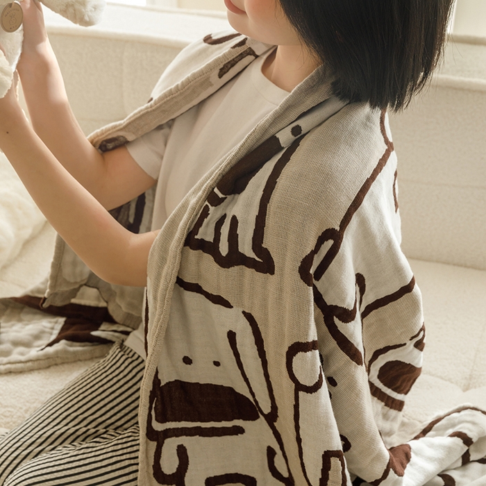 91家纺网 家纺一手货源 找家纺 沐珩家纺 2026新款全棉纯棉四层纱布浴巾沙发巾加大尺寸多功能毛巾毯 大鼻狗