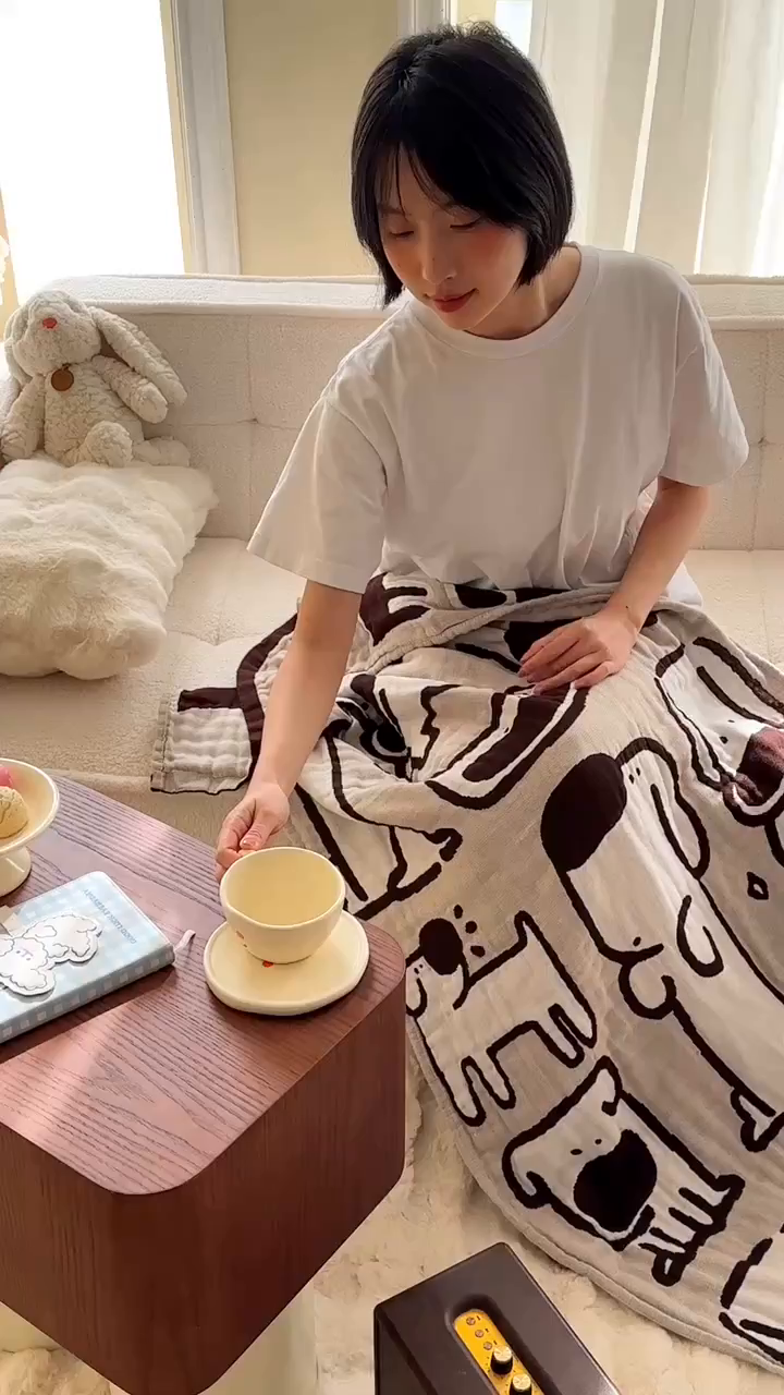 91家纺网 家纺一手货源 找家纺 沐珩家纺 2026新款全棉纯棉四层纱布浴巾沙发巾加大尺寸多功能毛巾毯 大鼻狗