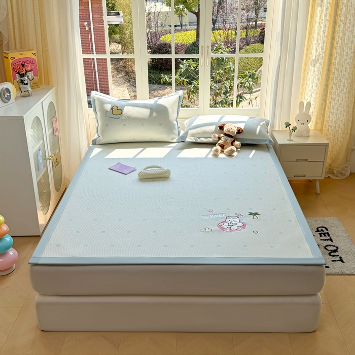 91家纺网 家纺一手货源 找家纺 凯罗 2026凯罗新款卡通印加绣花小红书爆款凉豆豆绣花床席可水洗床席款 夏日派对