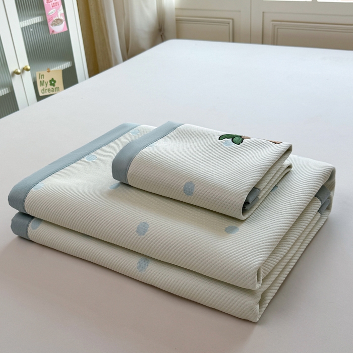 91家纺网 家纺一手货源 找家纺 凯罗 2026凯罗新款卡通印加绣花小红书爆款凉豆豆绣花床席可水洗床席款 夏日派对