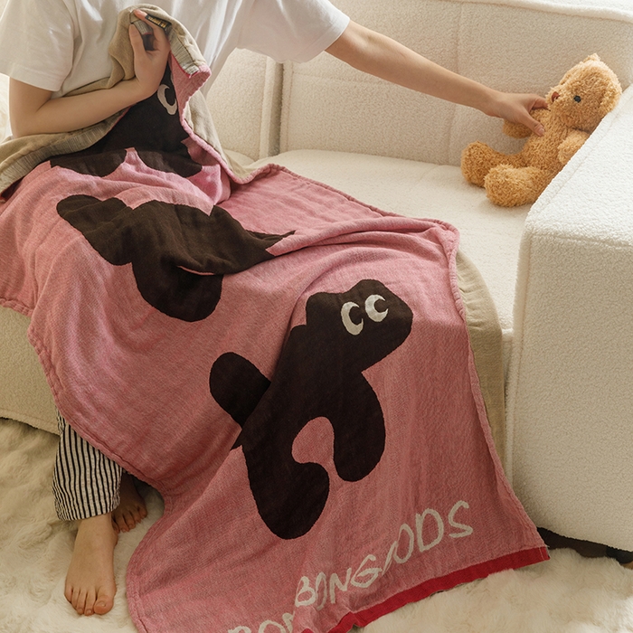 91家纺网 家纺一手货源 找家纺 沐珩家纺 2026新款全棉纯棉四层纱布浴巾沙发巾加大尺寸多功能毛巾毯 兜兜猫